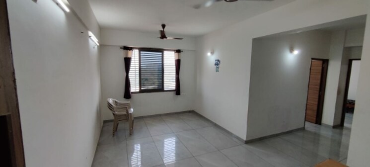 Room, vaishnodevi circle 2 Bedroom 1260 Sq.Ft. Apartment In Vaishnodevi Circle Ahmedabad 9576790