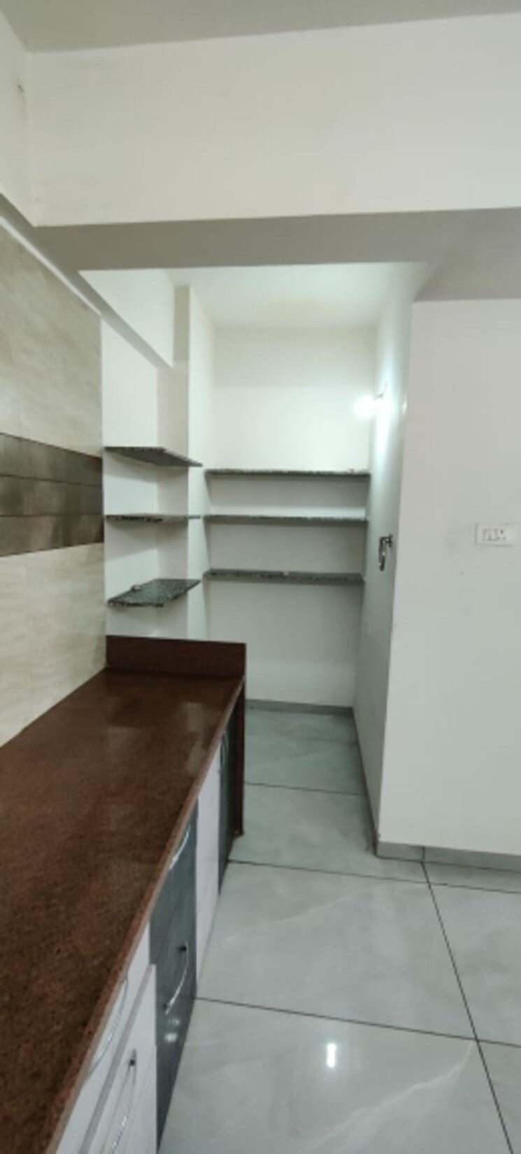 Room, vaishnodevi circle 2 Bedroom 1260 Sq.Ft. Apartment In Vaishnodevi Circle Ahmedabad 9576790