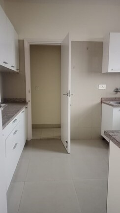 4 BHK + Servant Room Apartment For Sale in Emaar Palm Terraces Select