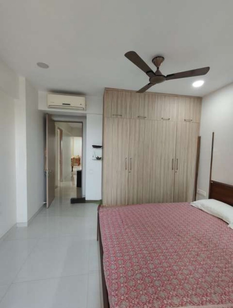 Bedroom, soham-crystal-spires 3 Bedroom 1500 Sq.Ft. Apartment In Thane West Thane 9576802