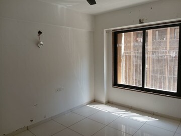 Room in 2 BHK Apartment at Kavisha Amara, Shela – for Rent