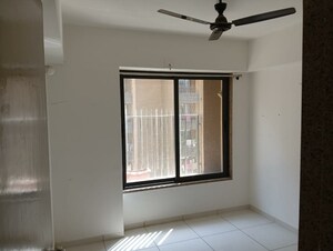 Room in 2 BHK Apartment at Kavisha Amara, Shela – for Rent
