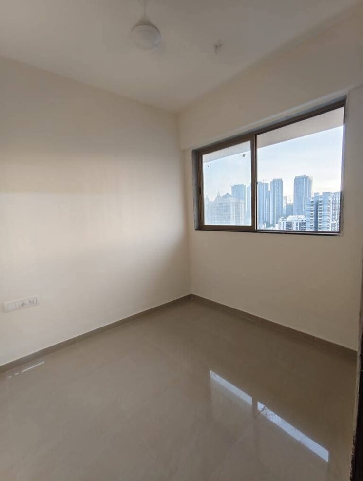 Room, satellite-garden 1 RK 400 Sq.Ft. Apartment In Goregaon East Mumbai 9576807