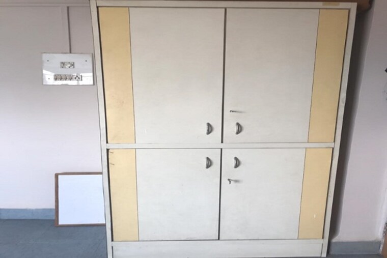 Room, lok-gaurav-society 1 Bedroom 400 Sq.Ft. Apartment In Vikhroli West Mumbai 9576814