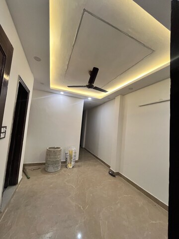 2 BHK Builder Floor For Rent in Kalkaji