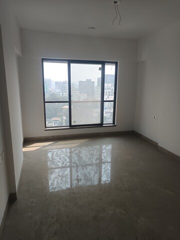 Room in 3 BHK Apartment at Rangoli Goghari Mansion, Santacruz West – for Sale