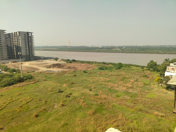 undefined, piplod 2 Bedroom 1400 Sq.Ft. Apartment In Piplod Surat 9576836