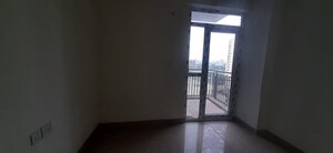 Room in 2.5 BHK Apartment at Antriksh Krishna Apartments, Sector 94 – for Sale