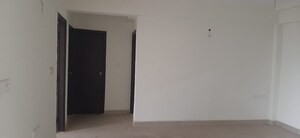 Room in 2.5 BHK Apartment at Antriksh Krishna Apartments, Sector 94 – for Sale
