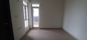 Room in 2.5 BHK Apartment at Antriksh Krishna Apartments, Sector 94 – for Sale