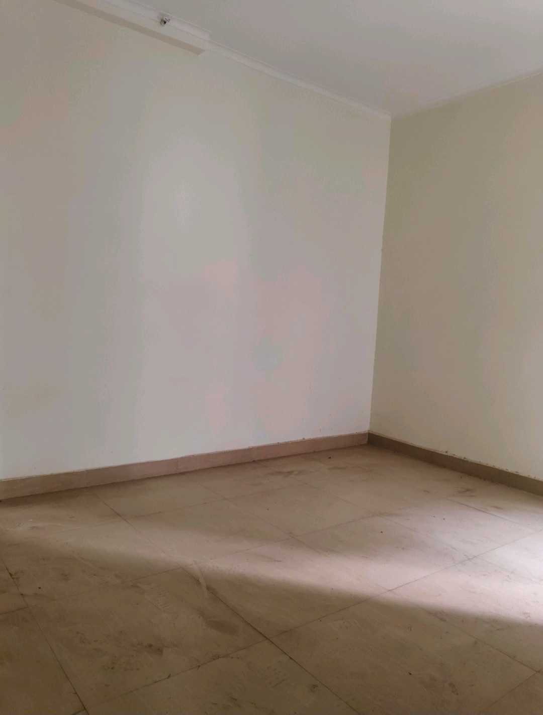 2.5 BHK Apartment For Sale in Antriksh Krishna Apartments