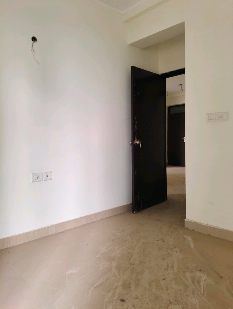 Room, antriksh-krishna-apartments 2.5 Bedroom 1475 Sq.Ft. Apartment In Sector 94 Gurgaon 9576864