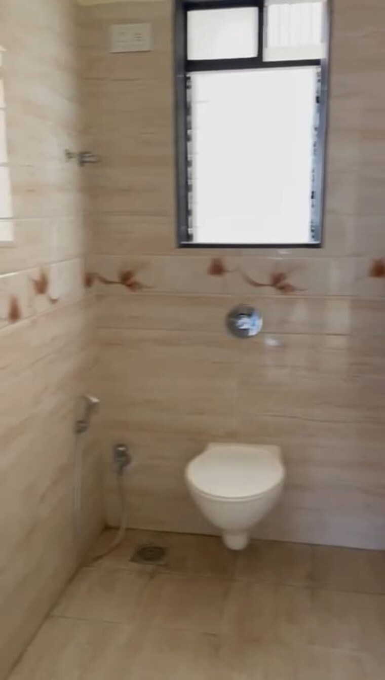 Bathroom, vastu-tower 3 Bedroom 1200 Sq.Ft. Apartment In Malad West Mumbai 9576871