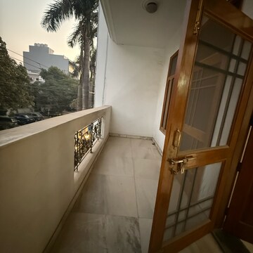 Balcony in 3 BHK Builder Floor at Sector 23 – for Rent