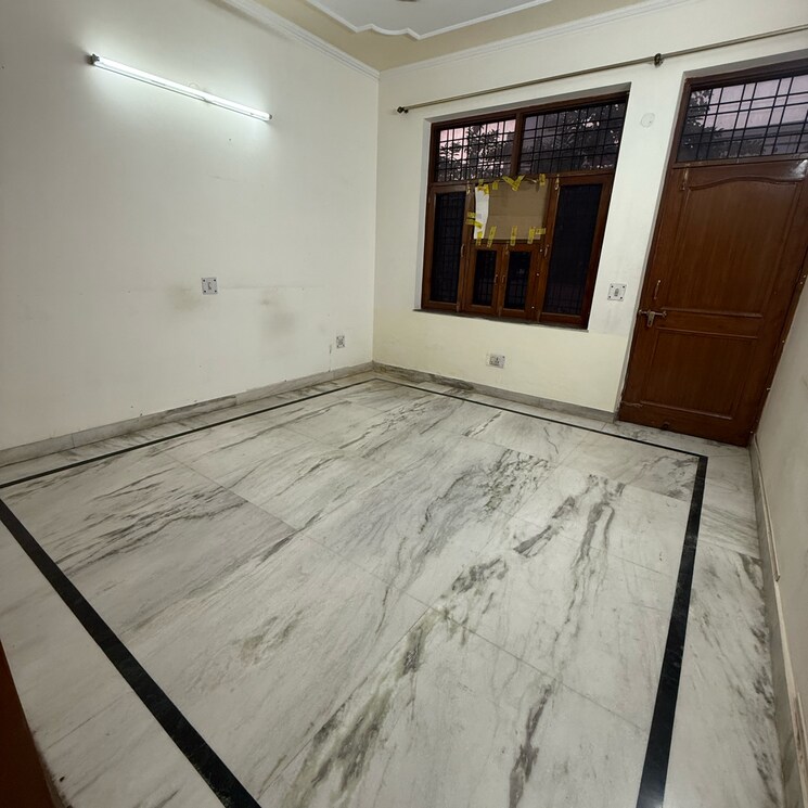 Bedroom, sector 23 3 Bedroom 360 Sq.Ft. Builder Floor In Sector 23 Gurgaon 9576882