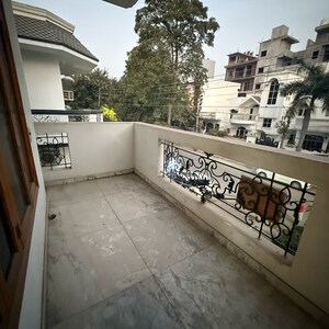 Balcony in 3 BHK Builder Floor at Sector 23 – for Rent