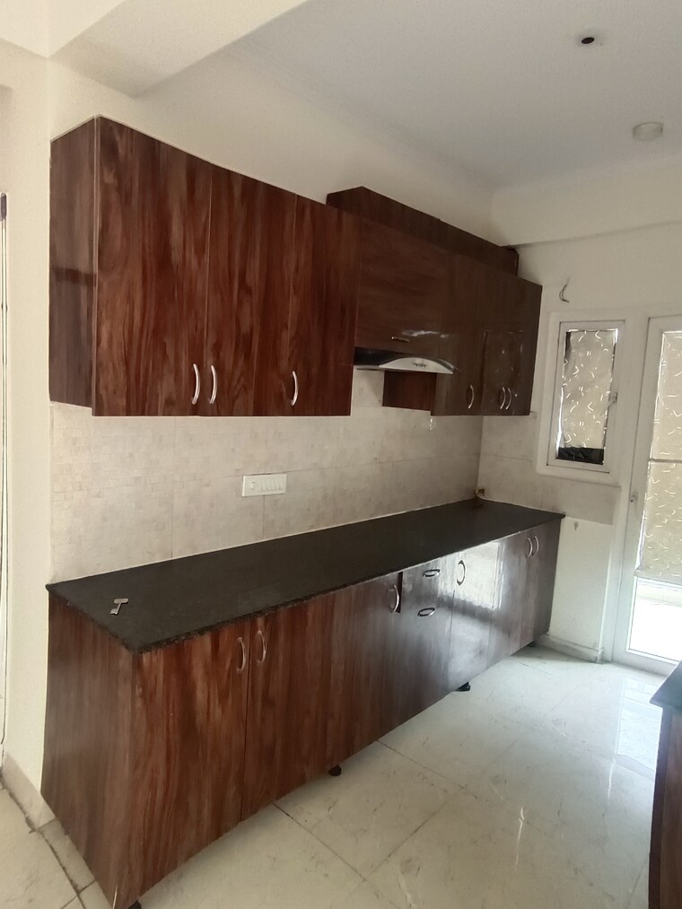 Kitchen, saviour-park 2.5 Bedroom 1285 Sq.Ft. Apartment In Mohan Nagar Ghaziabad 9576910