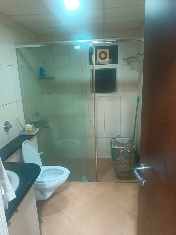 Bathroom, sobha-petunia 4 Bedroom 3879 Sq.Ft. Apartment In Nagavara Bangalore 9576898