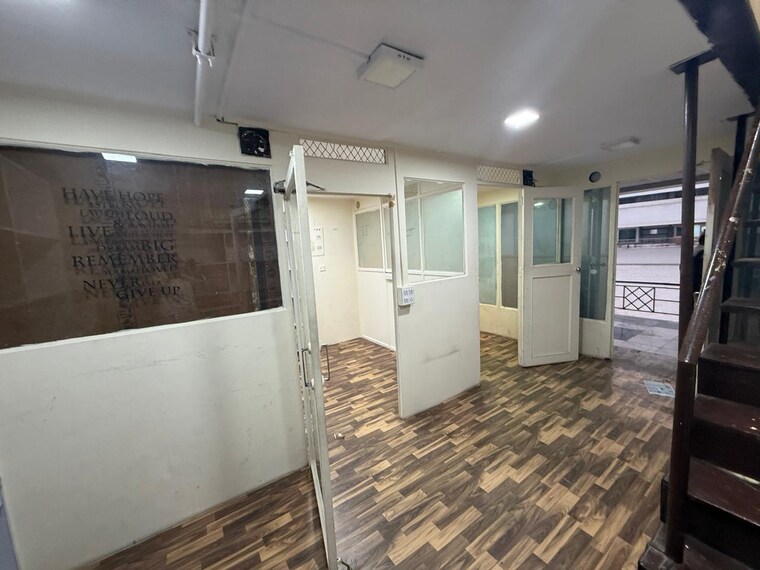 undefined, vashi sector 30a Commercial Office Space 700 Sq.Ft. In Vashi Sector 30a Navi Mumbai 9576922