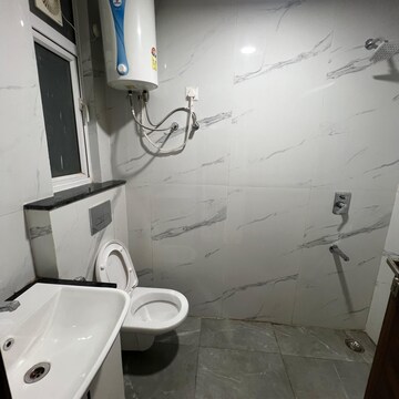 Bathroom in 3.5 BHK Builder Floor at Smart World Gems, Sector 89 – for Rent