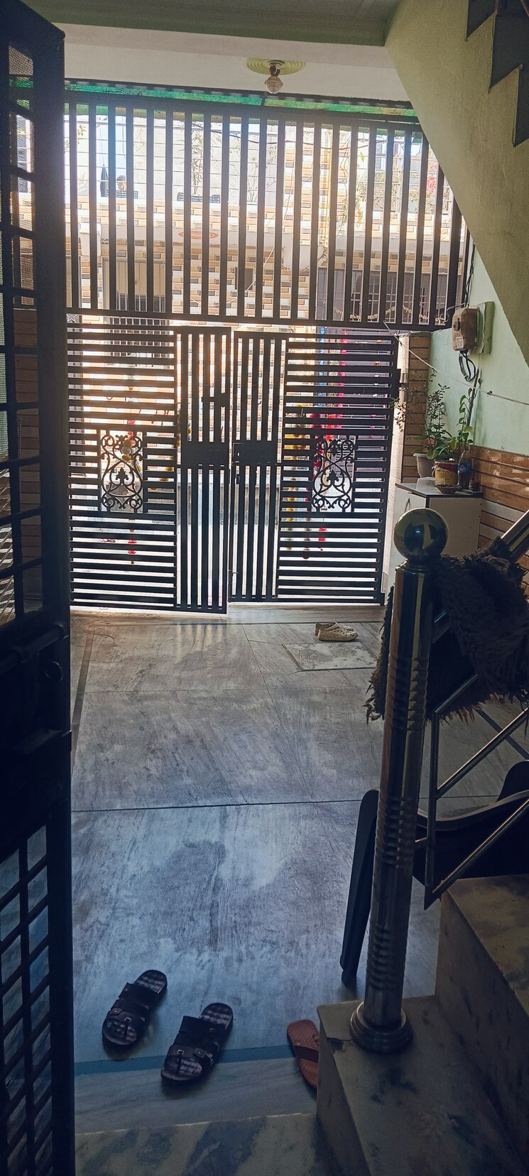 Exterior View, om-sai-enclave-chipiyana-buzurg 2 Bedroom 1000 Sq.Ft. Independent House In Chipiyana Buzurg Ghaziabad 9576960