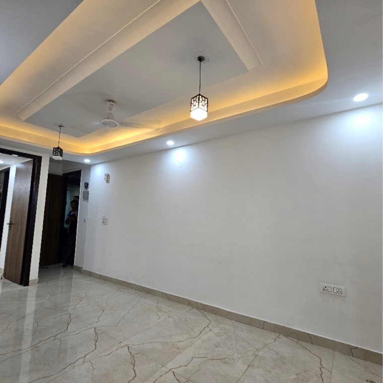 Room, rohini sector 24 3 Bedroom 800 Sq.Ft. Builder Floor In Rohini Sector 24 Delhi 9576982