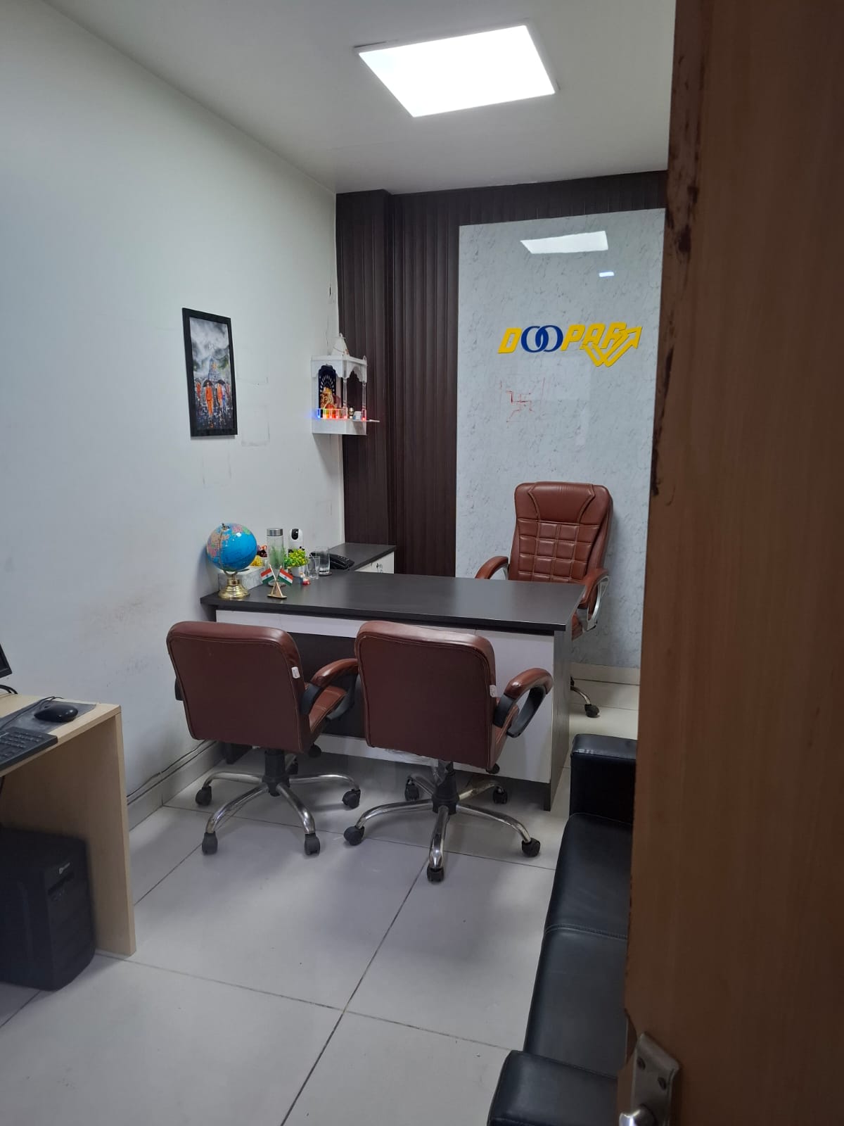 Office Space For Rent in Individual Building 