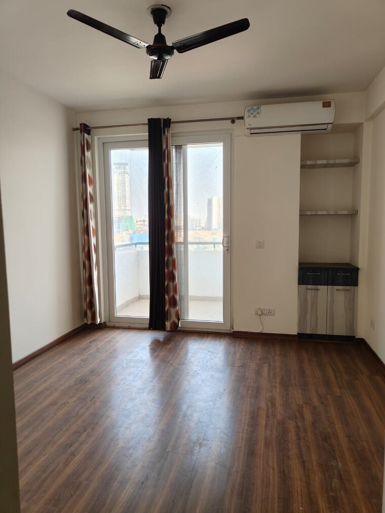 Room, emaar-the-enclave 3.5 Bedroom 1830 Sq.Ft. Apartment In Sector 66 Gurgaon 9577026