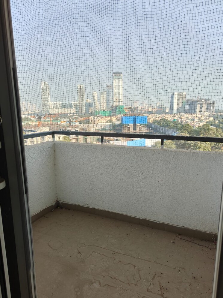 Balcony, emaar-the-enclave 3.5 Bedroom 1830 Sq.Ft. Apartment In Sector 66 Gurgaon 9577026