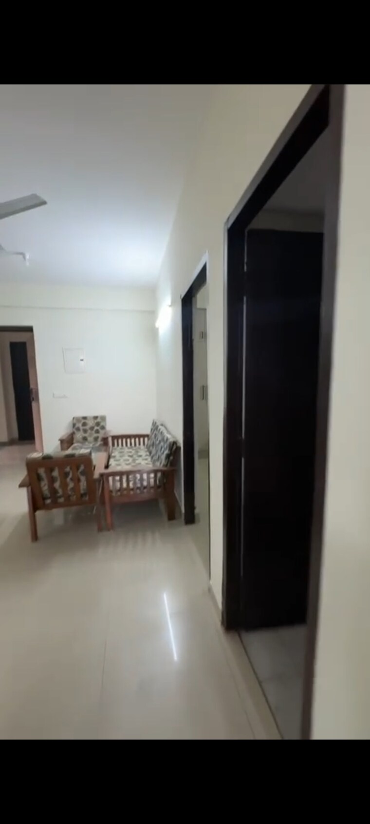 Living Room, srs-residency 3 Bedroom 907 Sq.Ft. Apartment In Sector 88 Faridabad 9577046