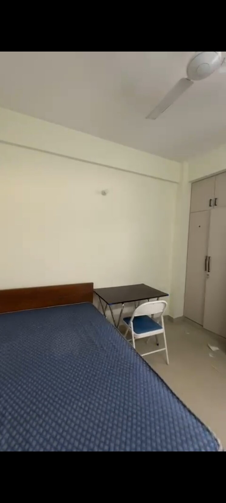 Master Bedroom, srs-residency 3 Bedroom 907 Sq.Ft. Apartment In Sector 88 Faridabad 9577046