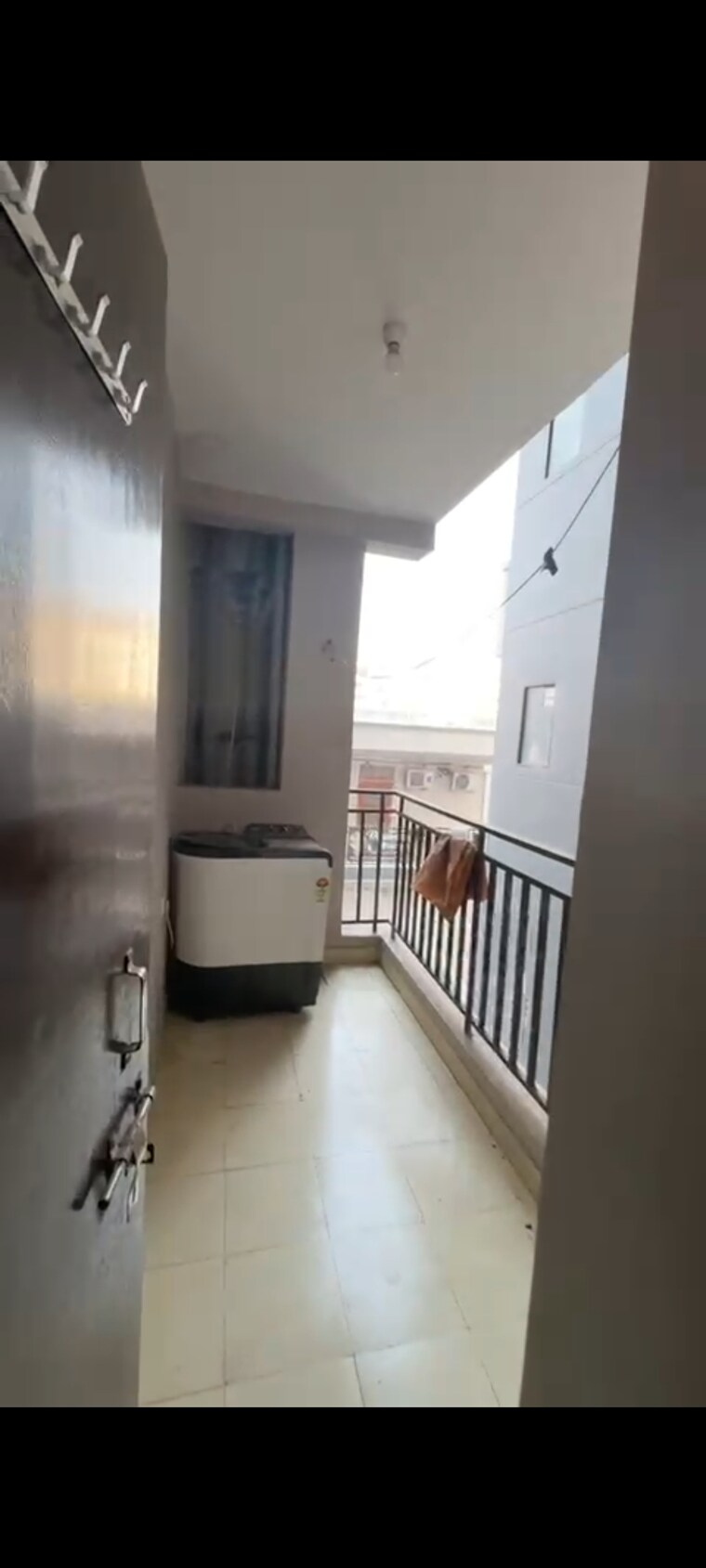 Kitchen, srs-residency 3 Bedroom 907 Sq.Ft. Apartment In Sector 88 Faridabad 9577046