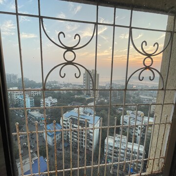 Bathroom in 1 BHK Apartment at Pegasus Tower, Yari Road – for Rent