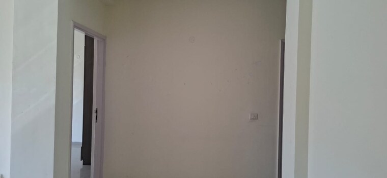 Room, emaar-mgf-emerald-hills 3.5 Bedroom 267 Sq.Yd. Apartment In Sector 65 Gurgaon 9577051