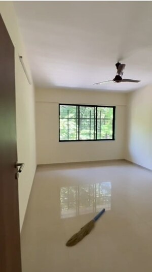 Bedroom in 5 BHK Villa at Chembur – for Rent