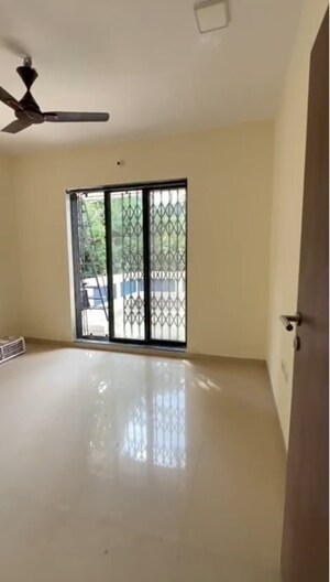 Bedroom in 5 BHK Villa at Chembur – for Rent