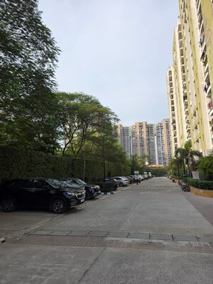 Parking in 3 BHK Apartment at Eldeco Inspire, Sector 119 – for Rent