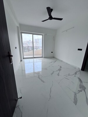 Room in 3 BHK Apartment at Shiv Sai Emerald Heights, Sector 88 – for Rent