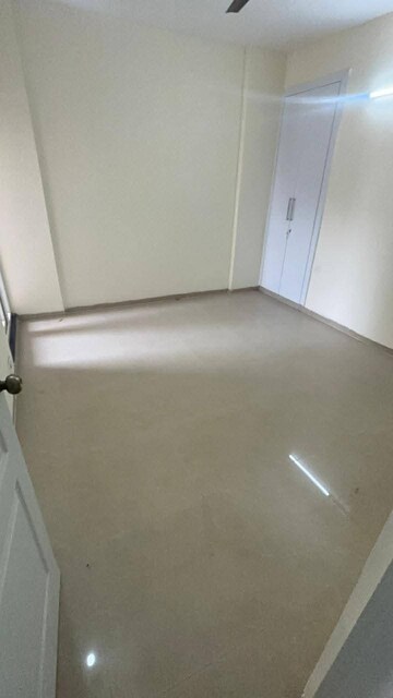 Room in 2 BHK Apartment at Shri Radha Sky Gardens, Sector 16b Greater Noida – for Rent