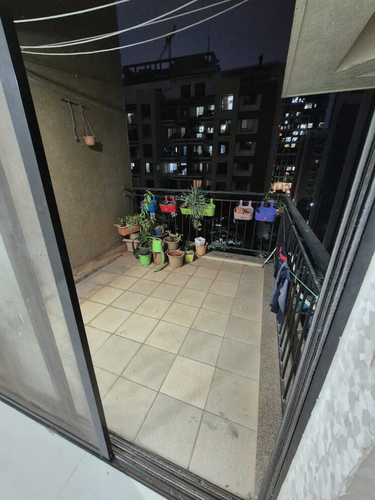 Balcony, park-express 3 Bedroom 1200 Sq.Ft. Apartment In Baner Pune 9577126