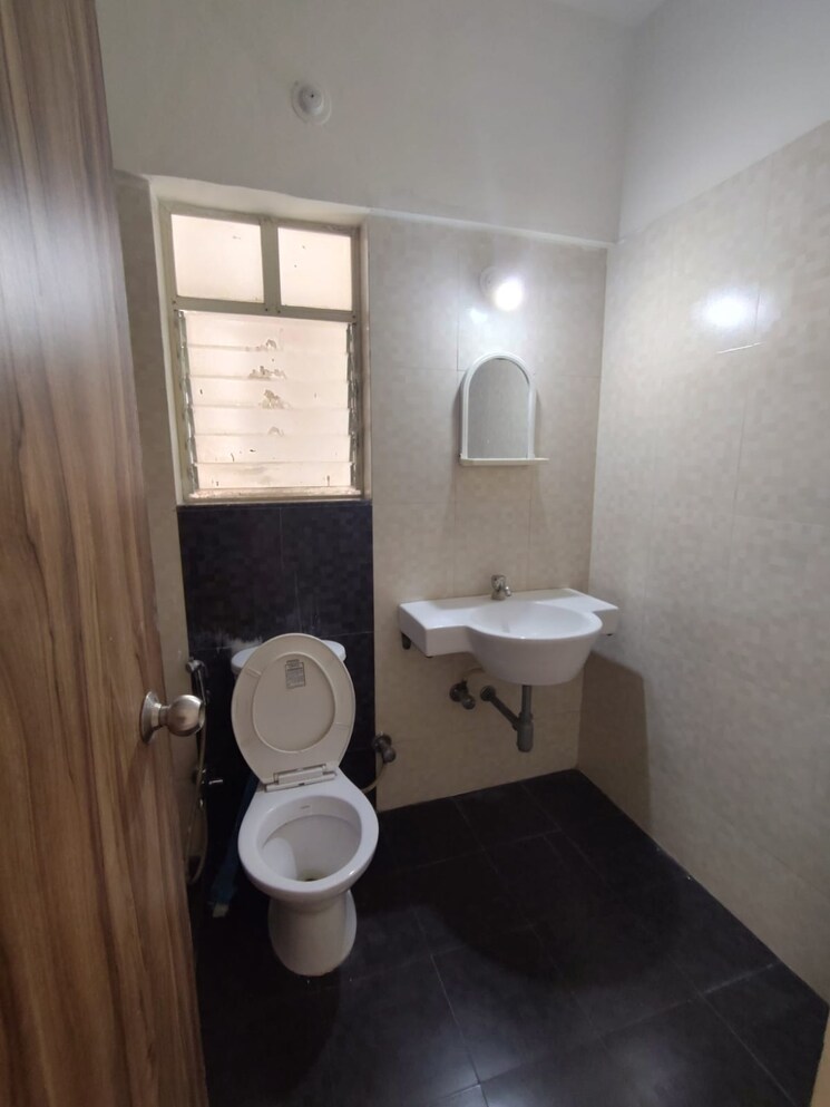 Bathroom, pegasus-megapolis-splendour 3 Bedroom 1446 Sq.Ft. Apartment In Hinjewadi Pune 9577111
