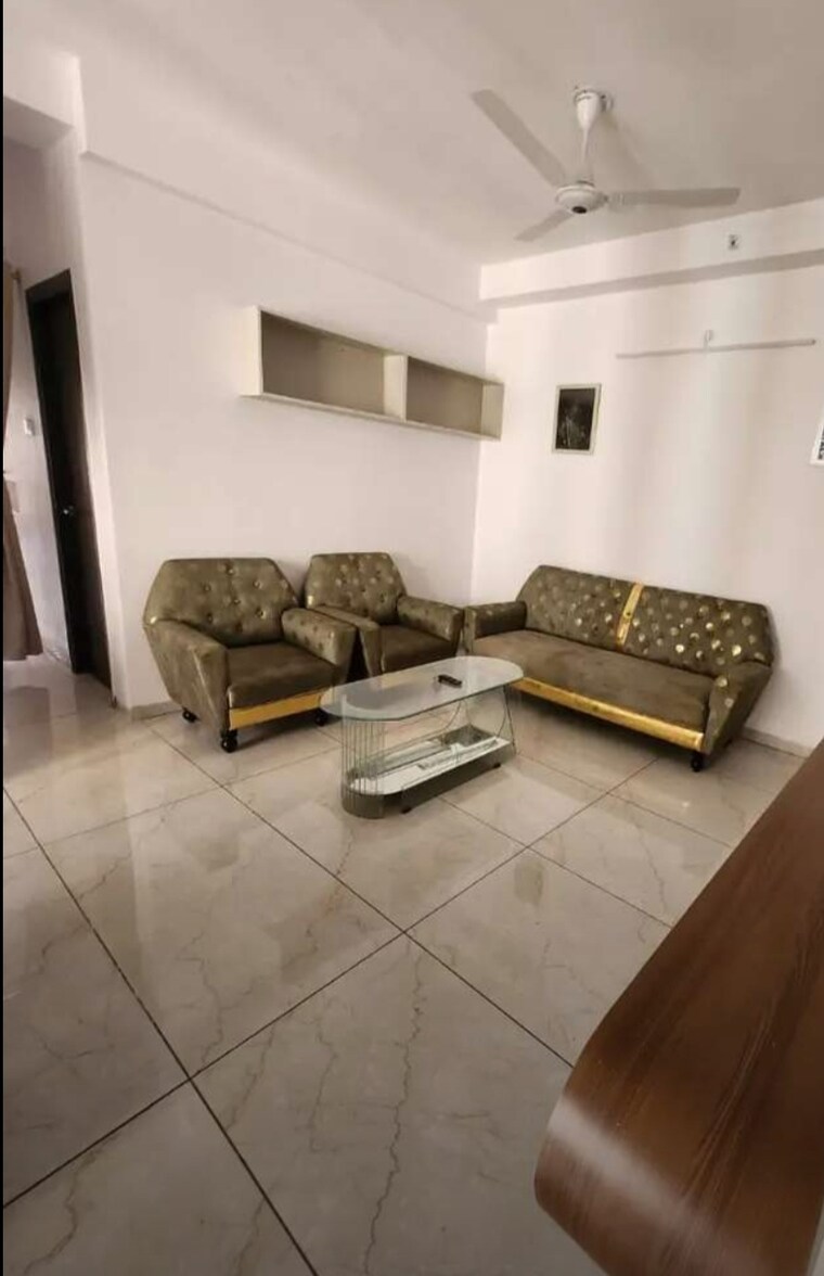 Living Room, gomti nagar 3 Bedroom 1705 Sq.Ft. Apartment In Gomti Nagar Lucknow 9577132