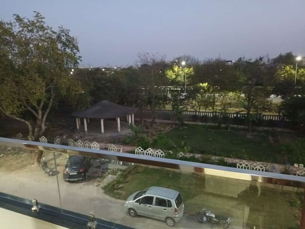 2.5 BHK 1295 Sq.Ft. Apartment in Supertech Czar Suites