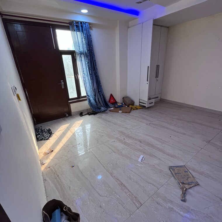 Room, chattarpur 3 Bedroom 1500 Sq.Ft. Builder Floor In Chattarpur Delhi 9577171