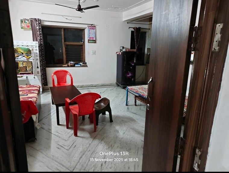  Parking, ansal-plaza-gurgaon 2 Bedroom 1250 Sq.Ft. Builder Floor In Palam Vihar Gurgaon 9577162