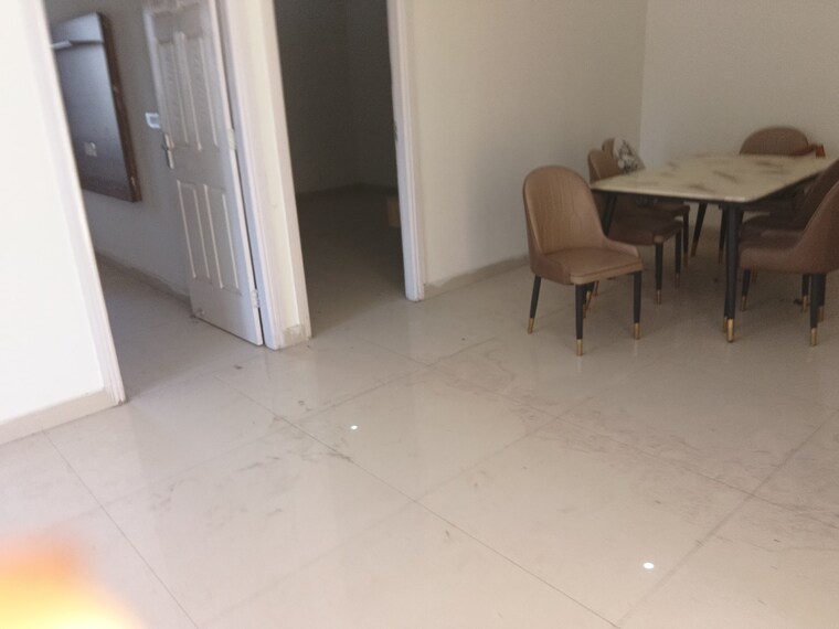 Room, dhakoli 3 Bedroom 124 Sq.Yd. Builder Floor In Dhakoli Zirakpur 9554998