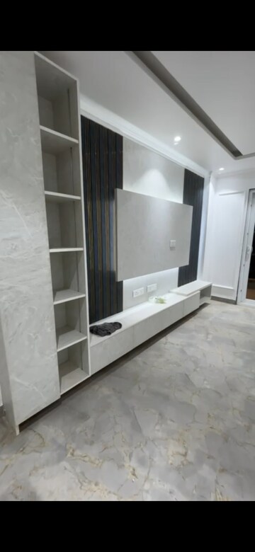 Kitchen in 3 BHK Builder Floor at Palam Vihar – for Sale