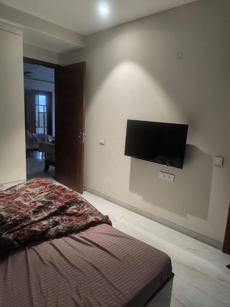 Bedroom, sector 37 3 Bedroom 3400 Sq.Ft. Builder Floor In Sector 37 Chandigarh 9577164