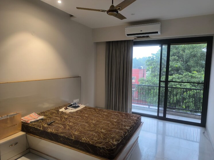 Bedroom, sector 37 3 Bedroom 3400 Sq.Ft. Builder Floor In Sector 37 Chandigarh 9577164
