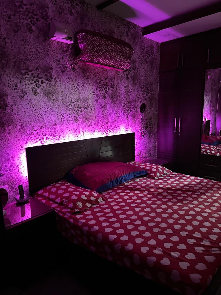 Bedroom, sector 37 3 Bedroom 3400 Sq.Ft. Builder Floor In Sector 37 Chandigarh 9577164
